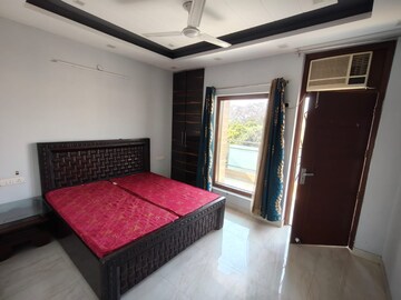 Bedroom in 2 BHK Builder Floor at Malviya Nagar – for Rent