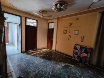 Bedroom in 2 BHK Builder Floor at Malviya Nagar – for Rent