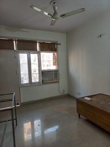Room in 2 BHK Apartment at SRS Residency, Sector 88 – for Rent