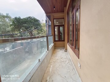 Balcony in 2 BHK Builder Floor at Saket – for Rent