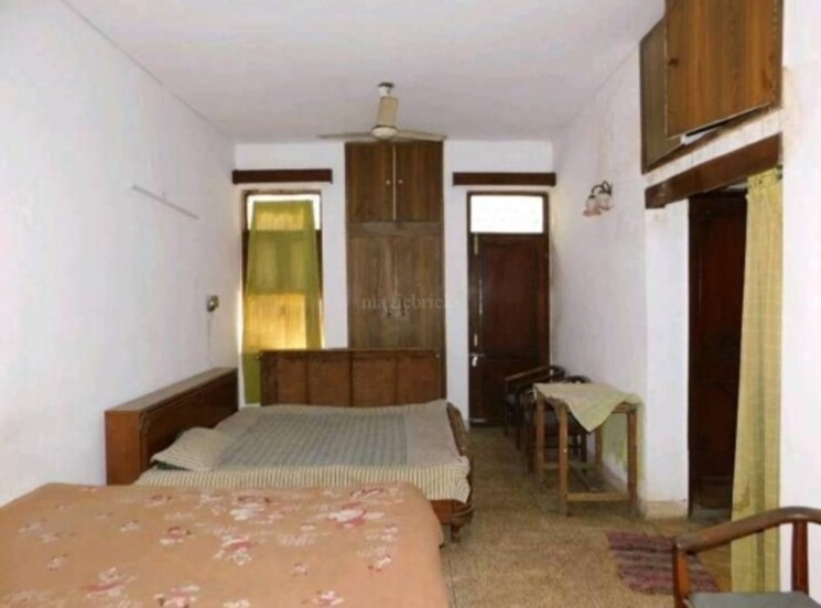 Bedroom, sai-kutir-sector-49 3 Bedroom 250 Sq.Yd. Independent House In Sector 49 Noida 8409921