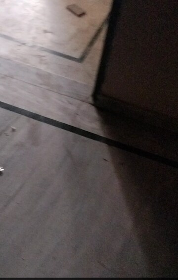 Room in 1.5 BHK Builder Floor at New Ashok Nagar – for Rent