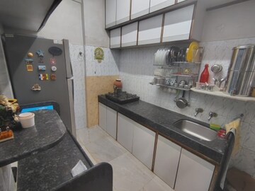 Kitchen in 1.5 BHK Apartment at Queens View Walkeshwar, Walkeshwar – for Rent