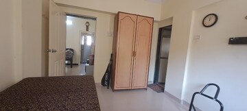 Room in 2 BHK Apartment at Madhur CHS, Malad West – for Rent