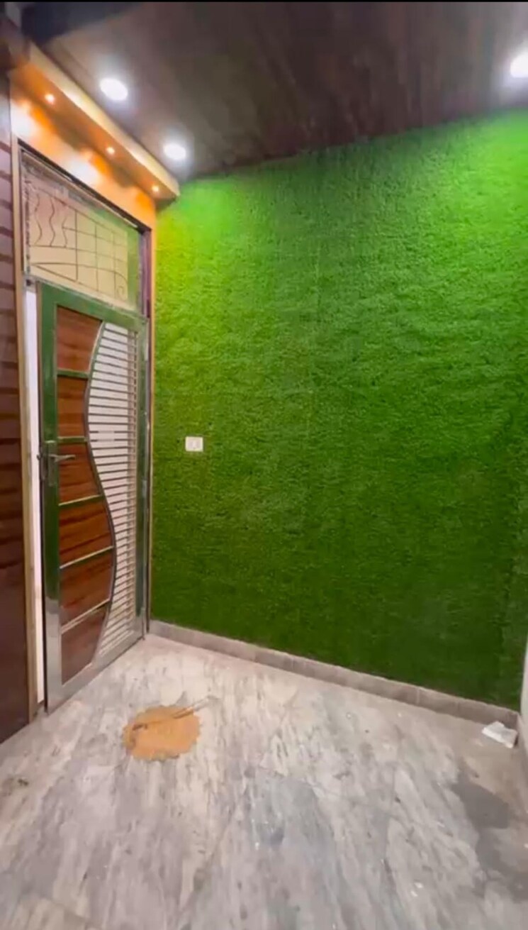 Balcony, indrapuram 2 Bedroom 900 Sq.Ft. Builder Floor In Indrapuram Ghaziabad 8409988