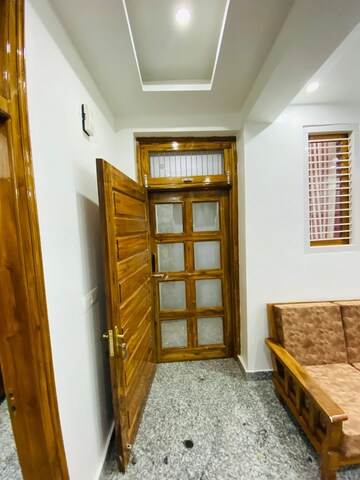 Living Room in 4 BHK Apartment at SAS Tower, Sector 38 – for Rent