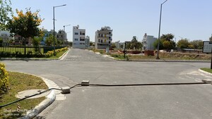  Plot For Sale in Nh 8