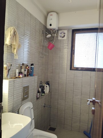 Bathroom in 3 BHK Apartment at Jeevan Sona Apartment, Santacruz West – for Rent