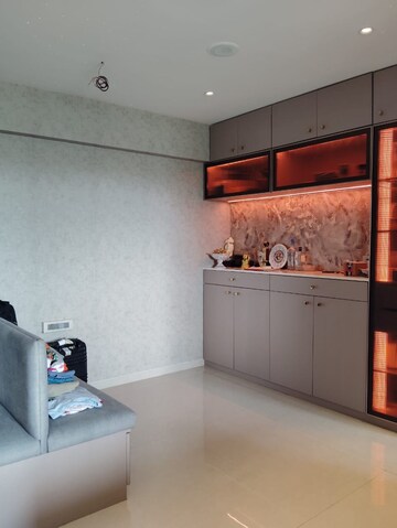 Living Room in 3 BHK Apartment at Jeevan Sona Apartment, Santacruz West – for Rent