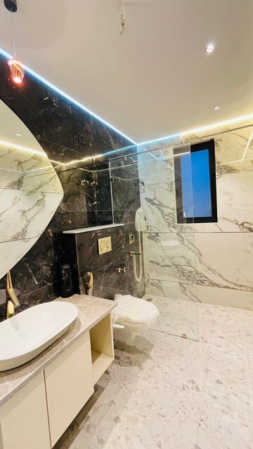 Master Bedroom in 4 BHK Builder Floor at Infinite Luxury, South City 2 – for Sale