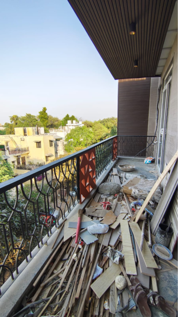Balcony in 4 BHK Builder Floor at Boutique Residential Apartments G-88, Saket – for Rent