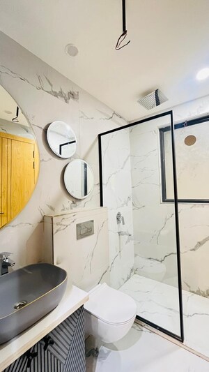 Master Bedroom in 3 BHK Builder Floor at SS Southend Floors, South City 2 – for Sale