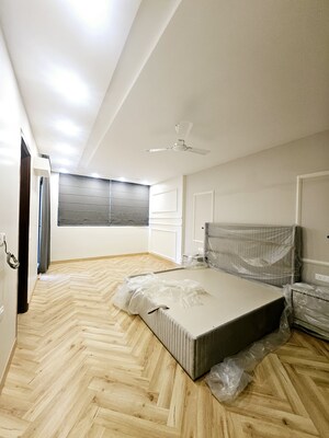 Bedroom in 3 BHK Builder Floor at Sector 48 – for Sale