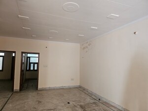 3 BHK Builder Floor For Sale in Sector 49