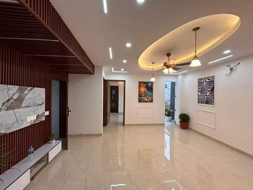 Building Lobby in 3 BHK Builder Floor at Saket – for Rent