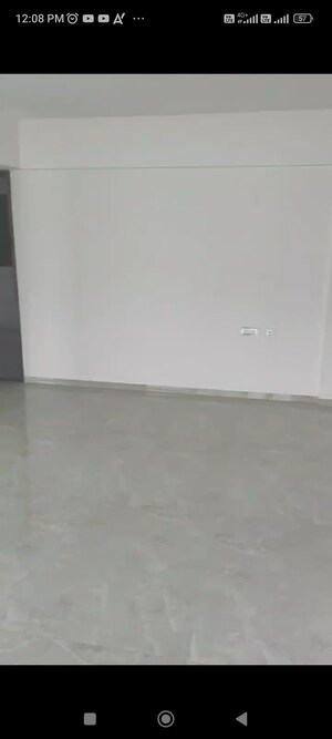 Room in 5 BHK Apartment at Trio Alpha, Tathawade – for Sale