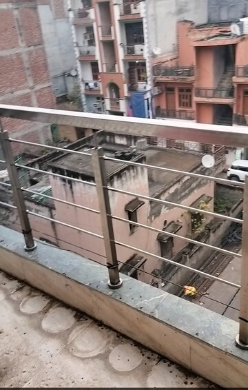 Balcony in 2 BHK Builder Floor at New Ashok Nagar – for Rent