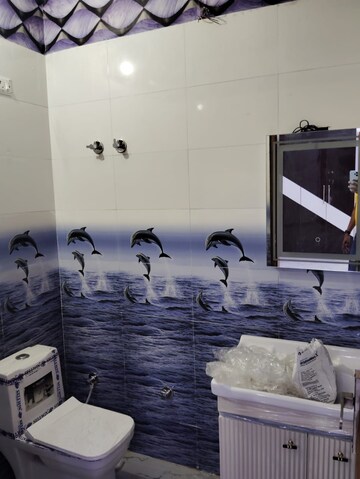 Bathroom in 2 BHK Builder Floor at Vasundhara Sector 5 – for Sale