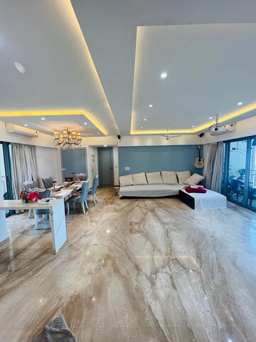 Bedroom in 3.5 BHK Apartment at Imperial Heights Phase 2, Goregaon West – for Sale
