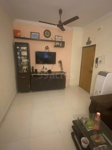 Furnished Amenities in 2 BHK Apartment at Haware Splendor, Kharghar – for Rent