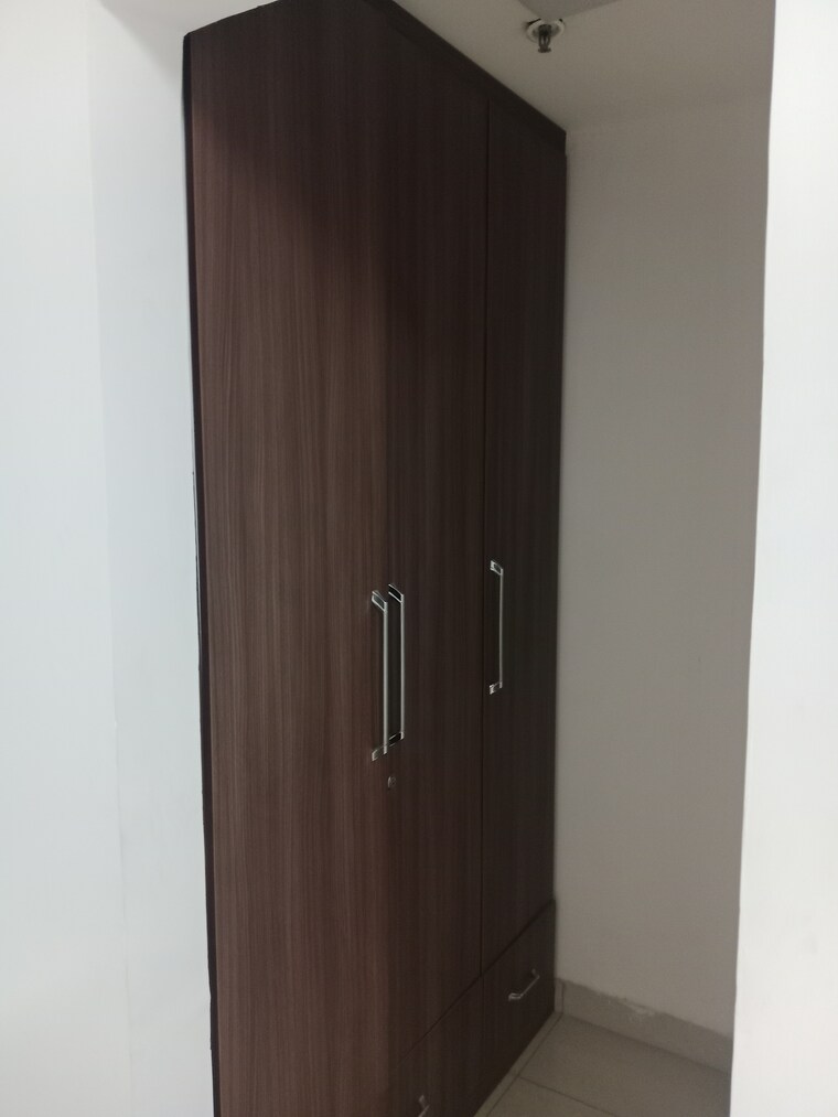 Room, ss-linden 4 Bedroom 2741 Sq.Ft. Builder Floor In Sector 84 Gurgaon 8410249