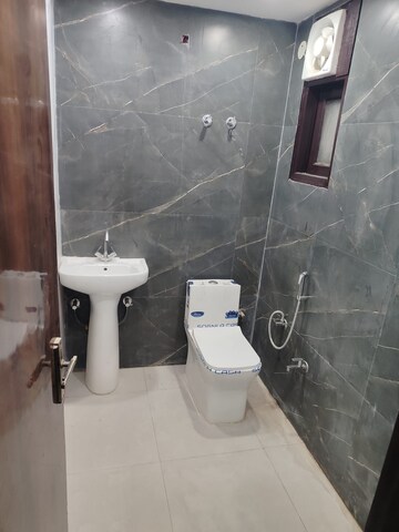 Attached Bathroom in 4 BHK Apartment at Mahavir Enclave 1 – for Sale