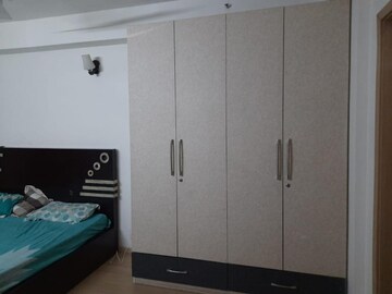 Furnished Amenities in 3 BHK Apartment at DLF New Town Heights II, Sector 86 – for Rent