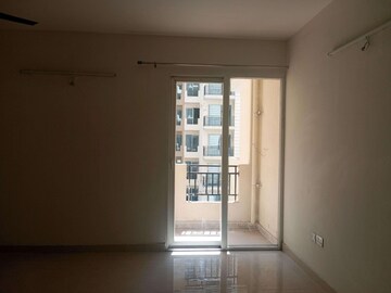 Room in 2 BHK Apartment at ROF Amaltas, Sector 92 – for Rent