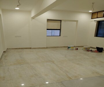 Room in  Office Space at Dadar East – for Rent