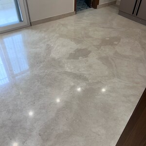 Room in 3 BHK Builder Floor at Kalkaji – for Sale