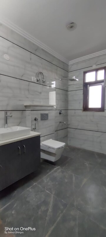 Kitchen in 4 BHK Builder Floor at Sector 43 – for Rent