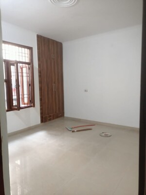 Room in 3 BHK Villa at Divine Apartment Zirakpur, Lohgarh – for Sale