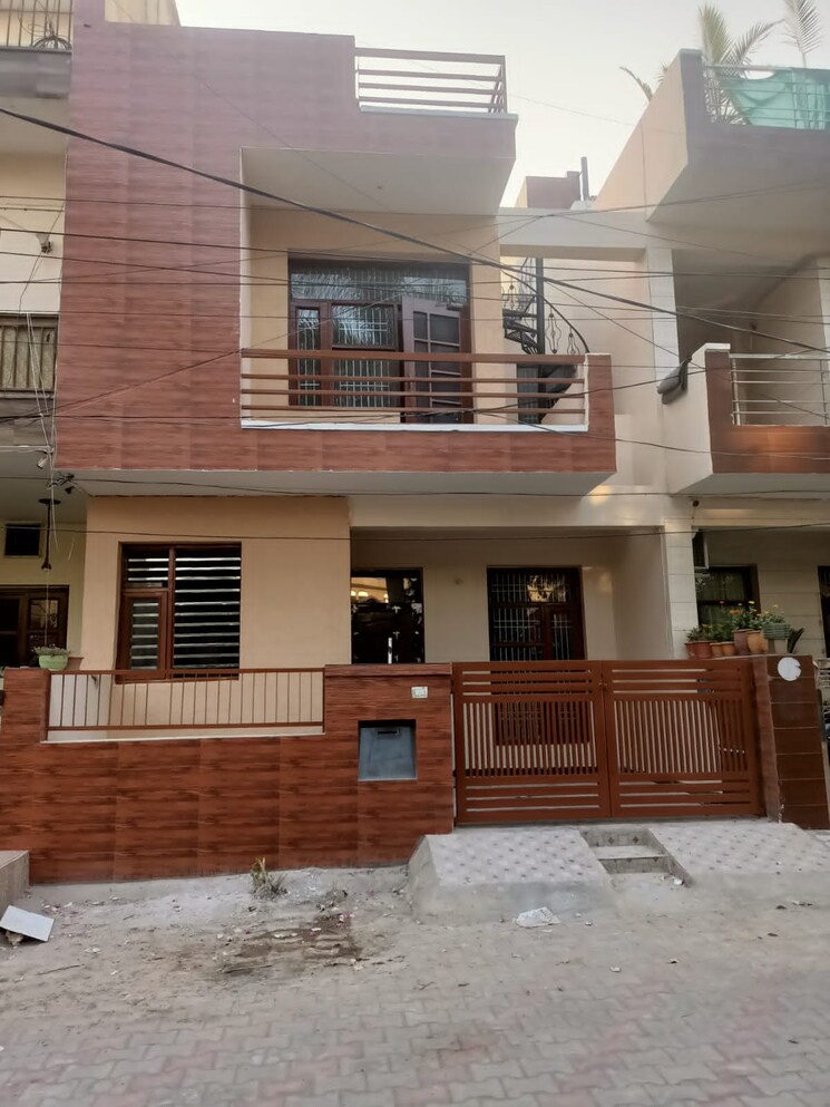 Exterior View, divine-apartment-zirakpur 3 Bedroom 1100 Sq.Ft. Villa In Lohgarh Zirakpur 8410328