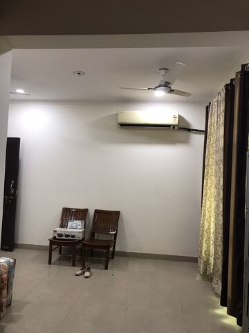 Master Bedroom in 2 BHK Apartment at Gaur City 6th Avenue, Sector 4, Greater Noida – for Rent