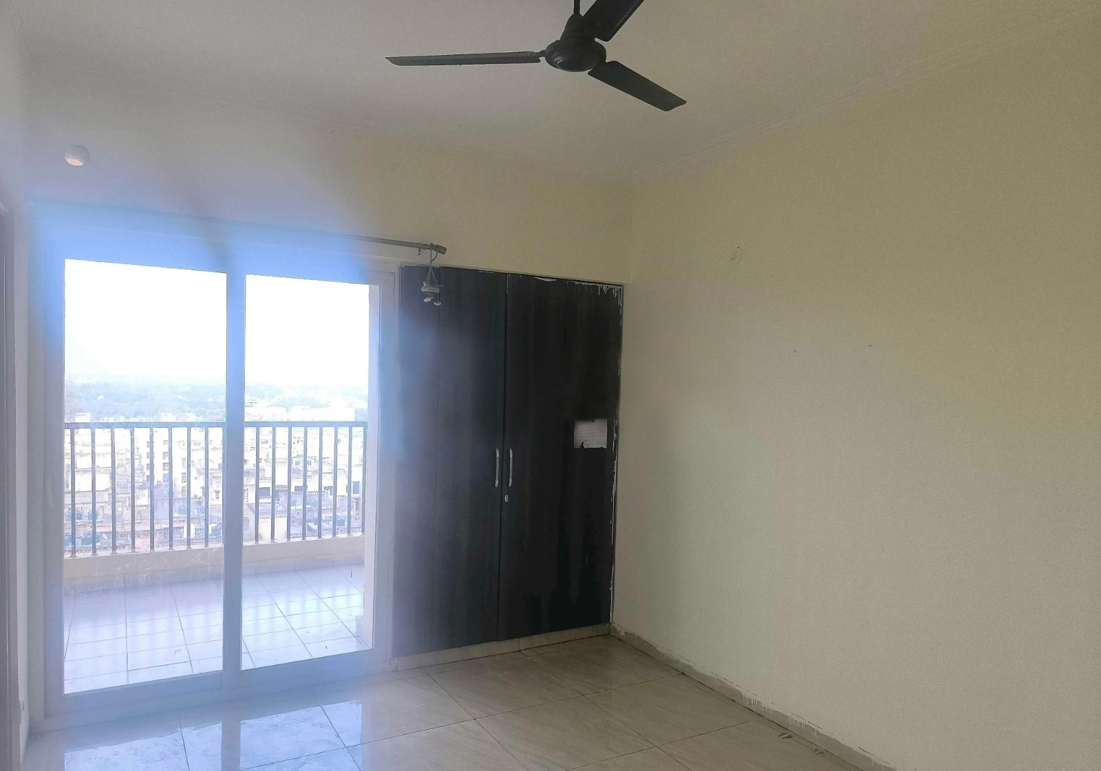 2 BHK Apartment For Sale in Omicron I Greater Noida