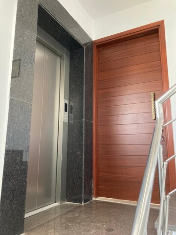 Building Lobby in 2 BHK Apartment at Narkanda Apartment, Sector 31 – for Rent