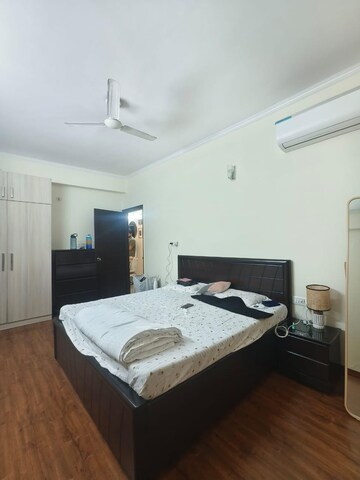 Bedroom in 2 BHK Apartment at Narkanda Apartment, Sector 31 – for Rent