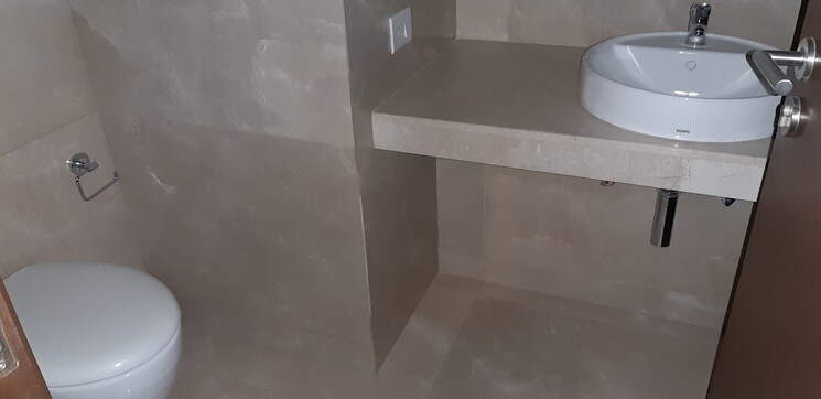 Bathroom, bombay-realty-two-icc 4 Bedroom 2102 Sq.Ft. Apartment In Dadar East Mumbai 8410549