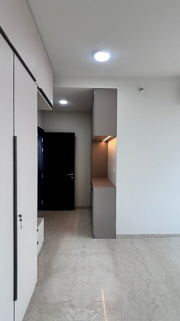 Furnished Amenities in 3 BHK Apartment at Oberoi Maxima, Andheri East – for Rent