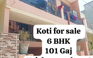 4 BHK Independent House For Sale in Dhakoli