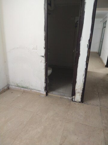 Bathroom in 3 BHK Apartment at Kbnows Apartment, Sector 16 Greater Noida – for Sale