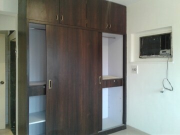 Room in 1 BHK Apartment at Accord CHS Andheri West, Andheri West – for Sale