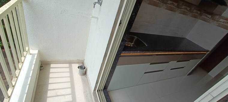 Balcony, amber-one 2 Bedroom 657 Sq.Ft. Apartment In Thakurli Thane 8410687