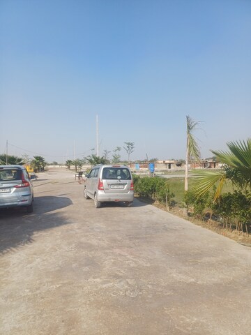  Plot For Sale in Jewar