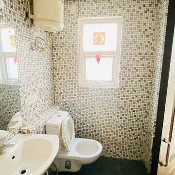 Bathroom in 3 BHK Builder Floor at Omaxe New Chandigarh, Mullanpur – for Rent