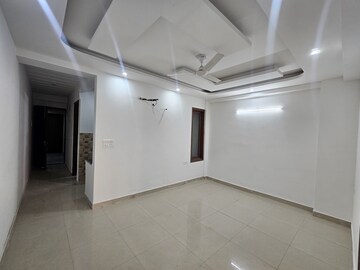 Living Room in 2 BHK Builder Floor at Chhajjupur – for Rent
