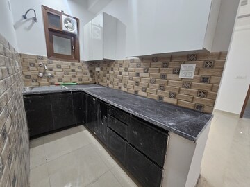 Kitchen in 2 BHK Builder Floor at Chhajjupur – for Rent