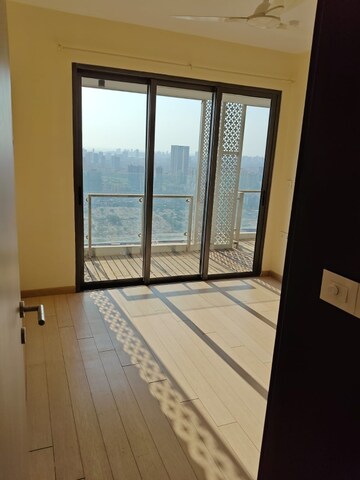 3 BHK Apartment For Rent in Lodha New Cuffe Parade, Wadala
