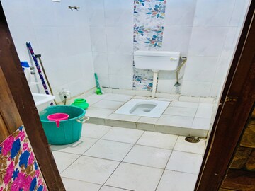 Bathroom in 1 BHK Builder Floor at Okhla Vihar – for Rent