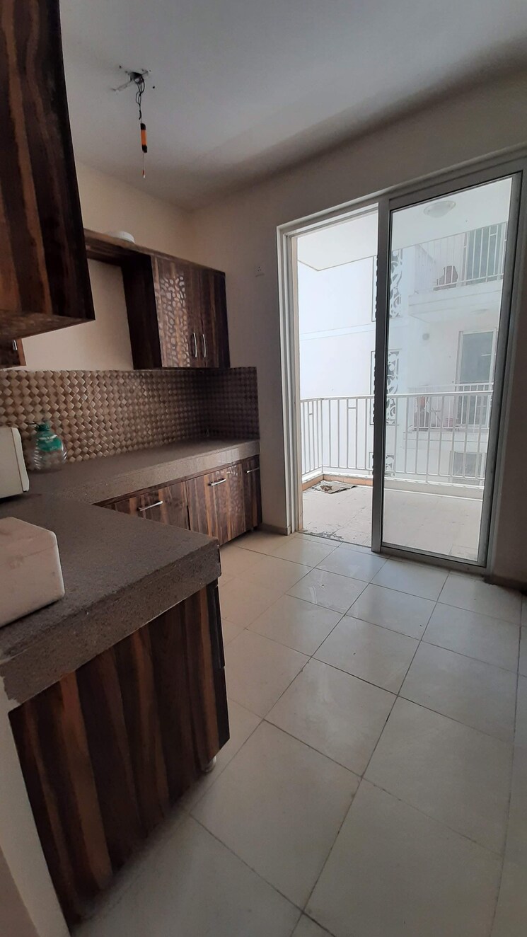 Kitchen, brisk-lumbini-terrace-homes 3 Bedroom 1703 Sq.Ft. Apartment In Sector 109 Gurgaon 8410758